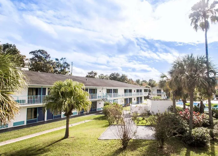 Main Gate Kissimmee Formally Road Way Inn Celebration