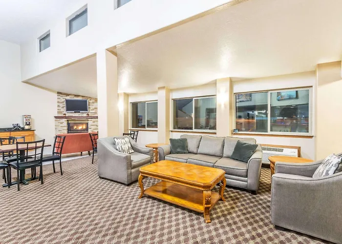 Days Inn By Wyndham Pueblo