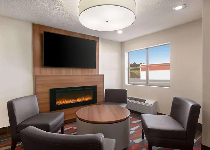Microtel Inn & Suites By Wyndham Tifton