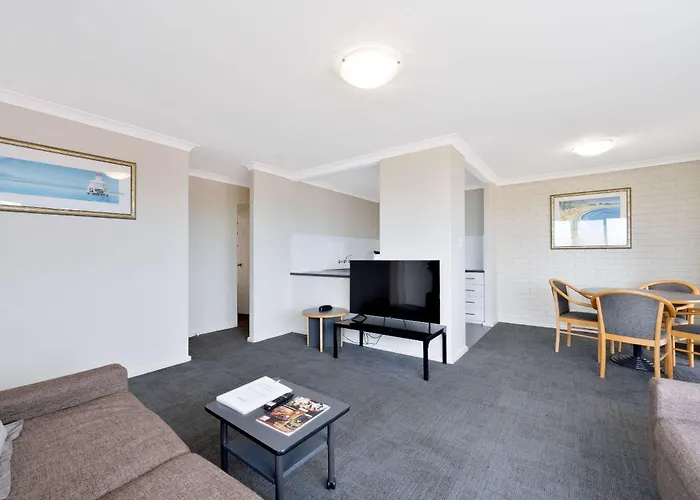 Perth Hotels
