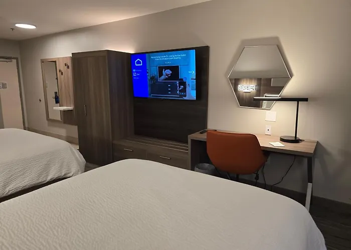 Holiday Inn Express & Suites - Smithfield/Selma By Ihg