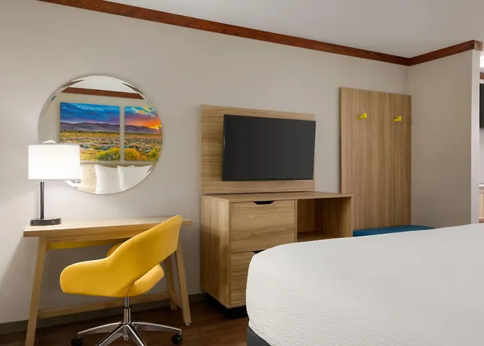 Days Inn By Wyndham Suites Fredericksburg