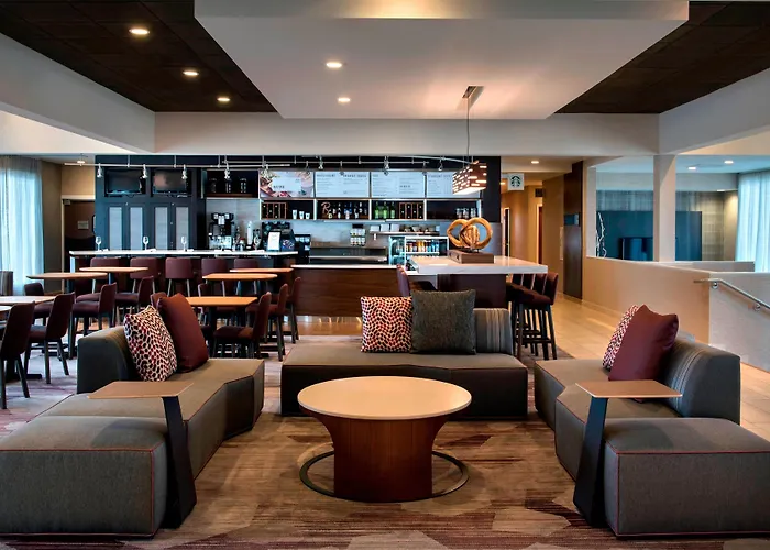 Courtyard By Marriott Poughkeepsie Hotel Spackenkill
