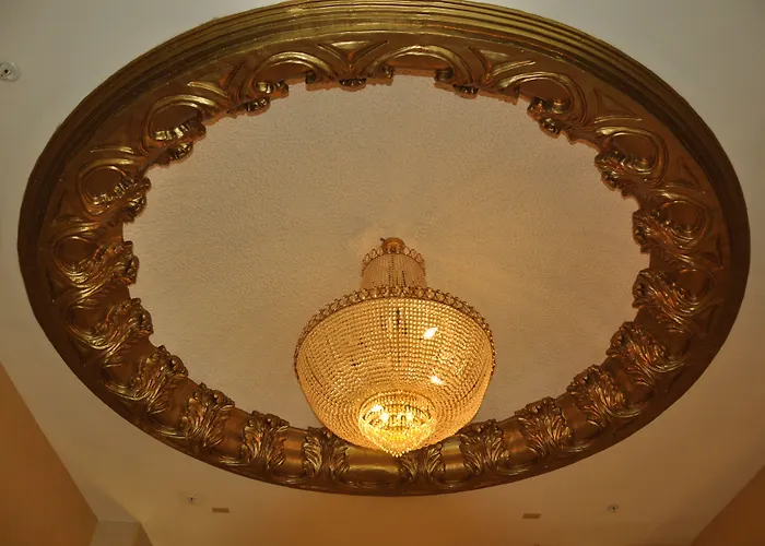 Raritan Hotel Edison