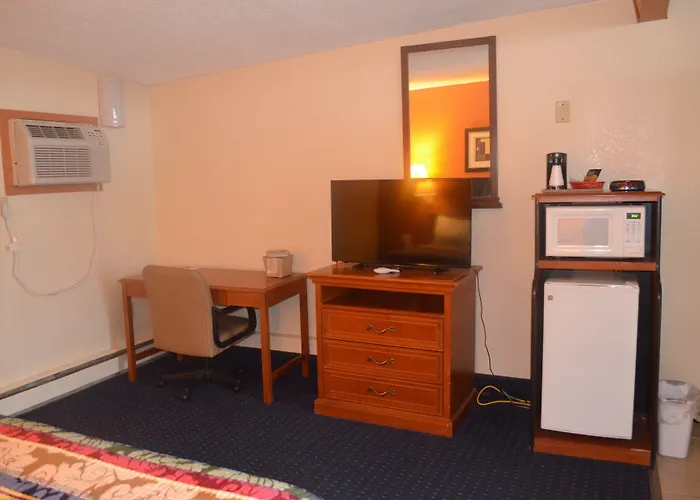 Great Lakes Inn & Suites South Haven