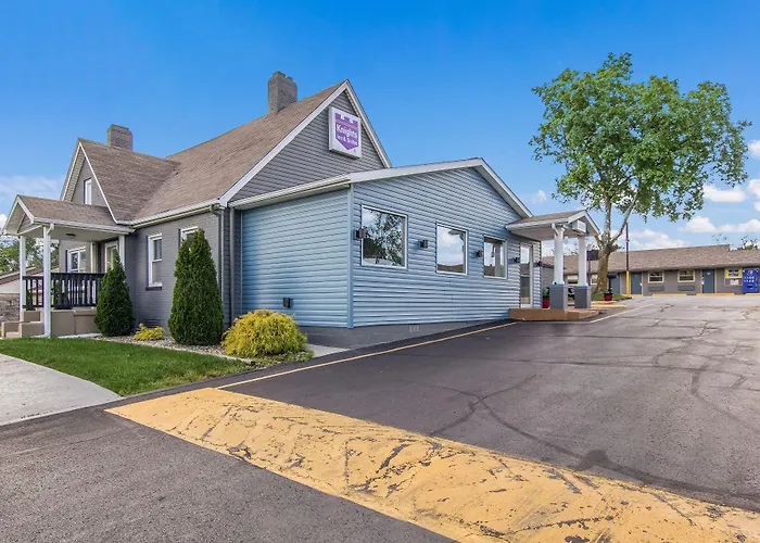 Knights Inn And Suites Salem