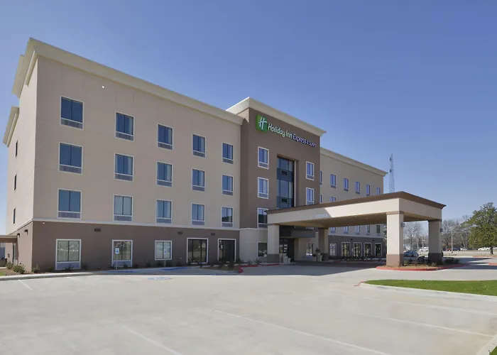 Holiday Inn Express & Suites Forrest City By Ihg