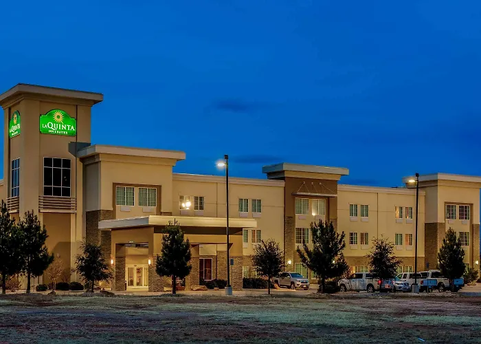 La Quinta By Wyndham Andrews Hotel