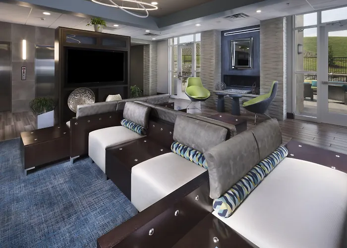Holiday Inn & Suites Arden - Asheville Airport By Ihg