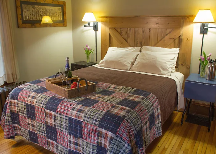 Pinehurst Inn Bed & Breakfast Bayfield