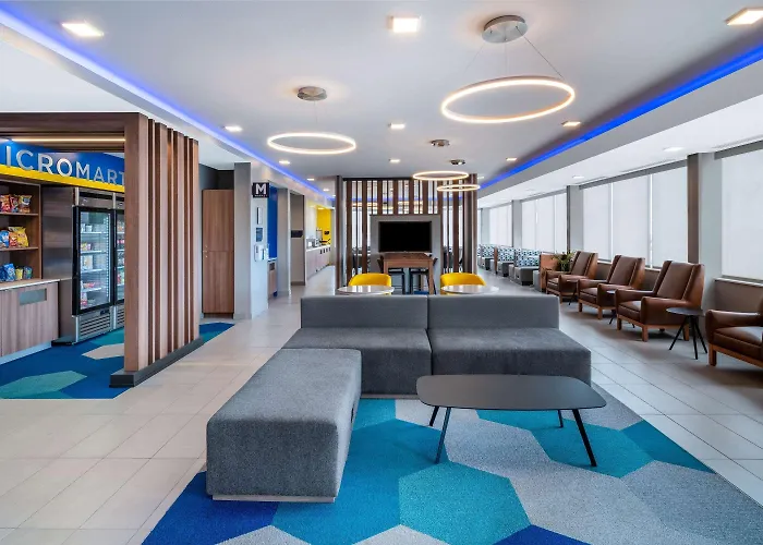 Microtel Inn & Suites By Wyndham Hot Springs
