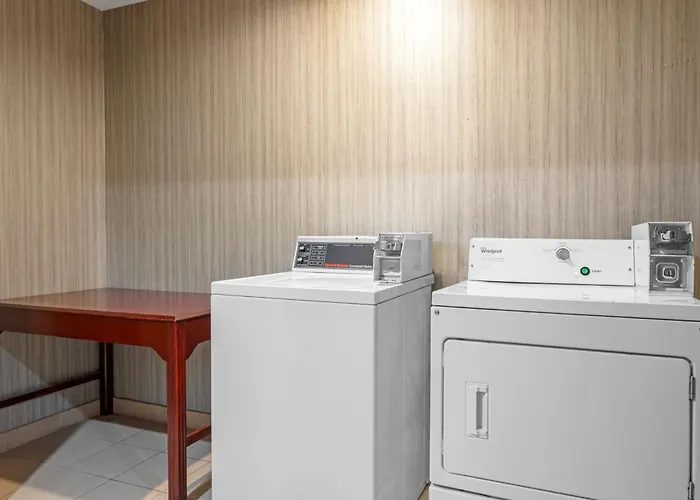 Quality Inn & Suites Goshen